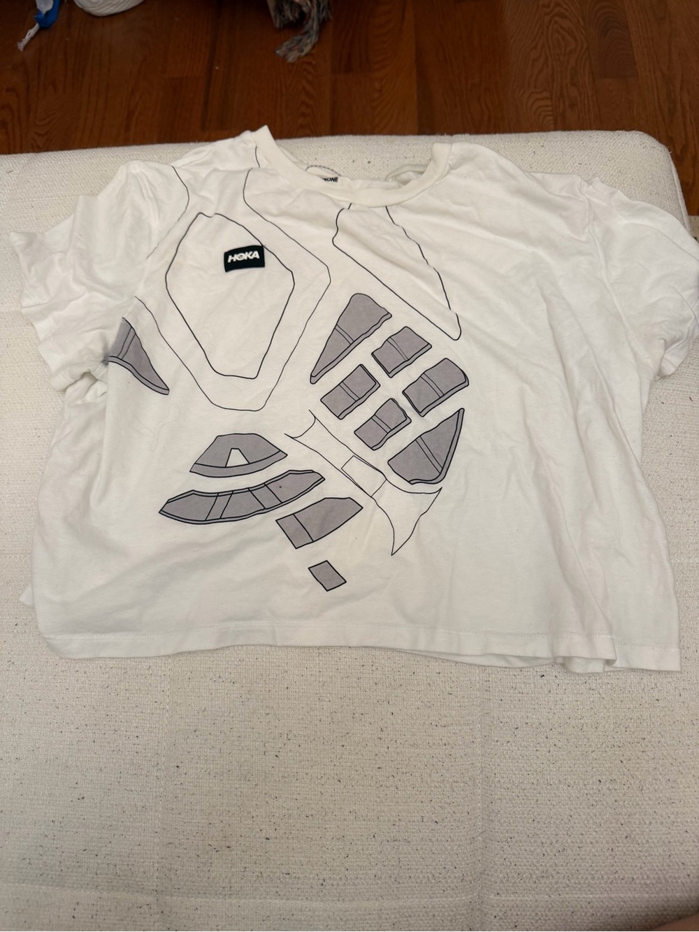Hoka white shoe print cropped short sleeve shirt XL